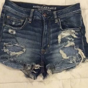 High rise American eagle shortie short